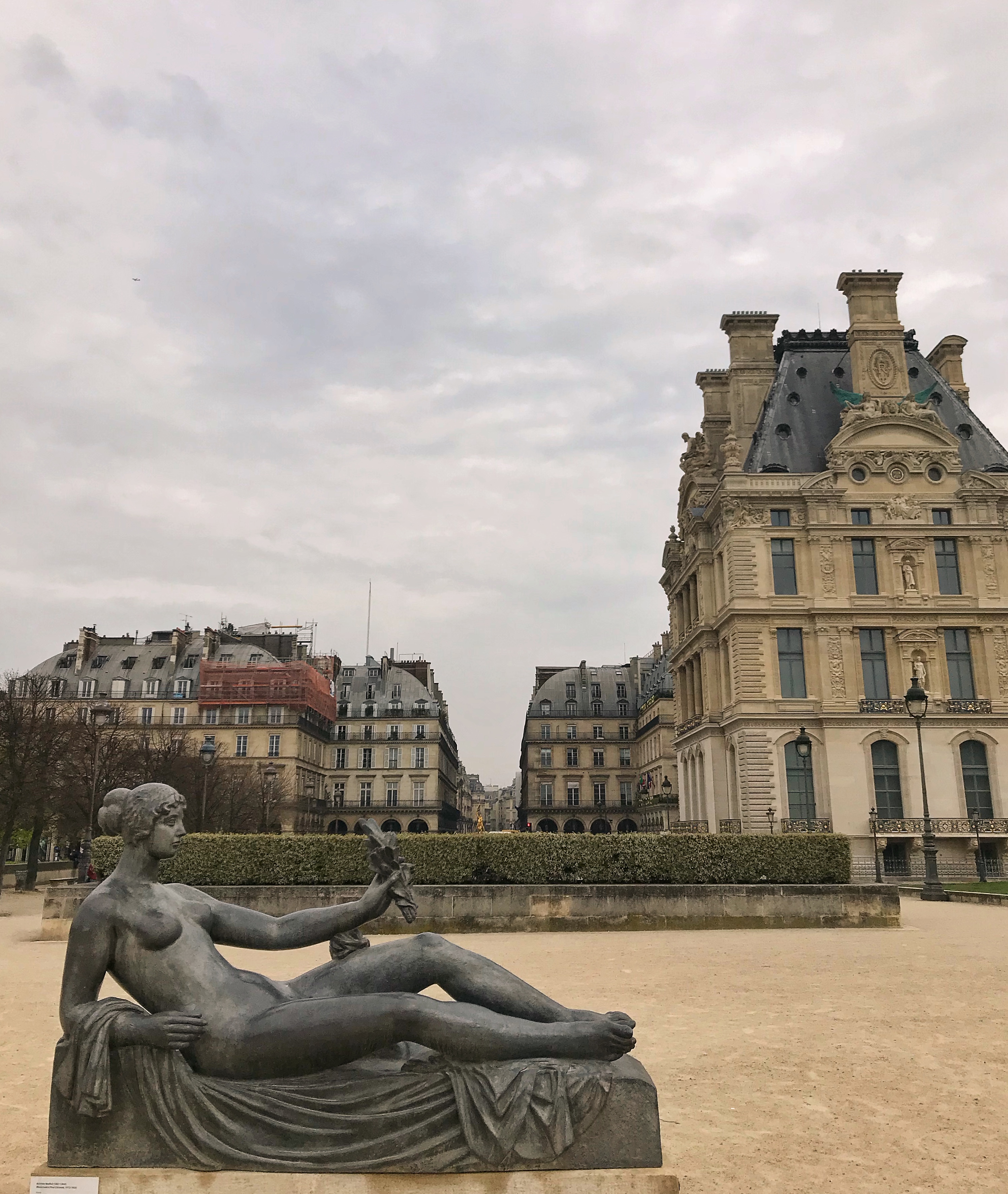 Lounging in the Tuileries